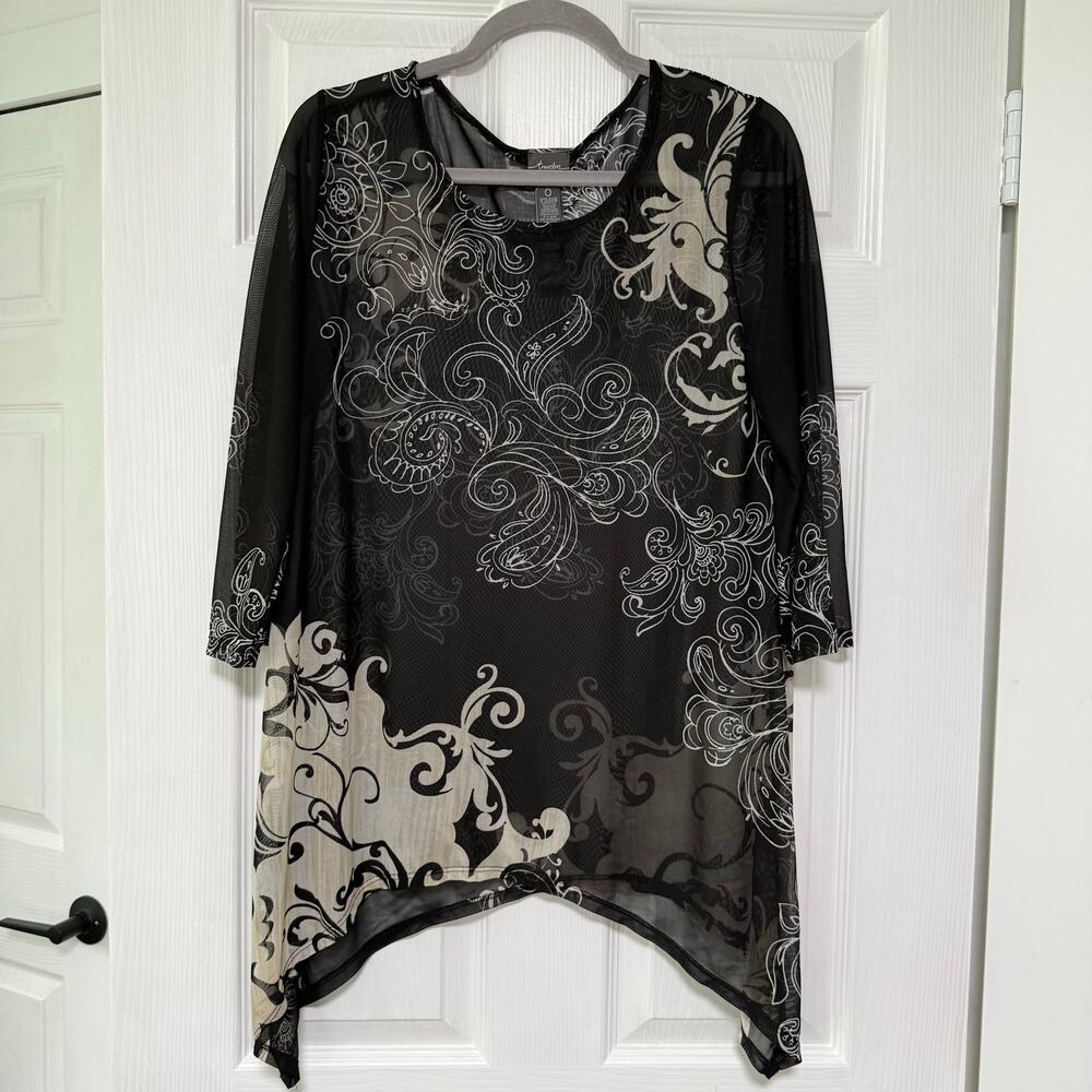 Travelers Chico's Women's Black and White Mesh Tunic Top Size 0